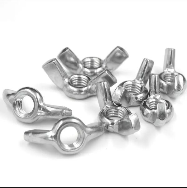 Ecrous à oreilles